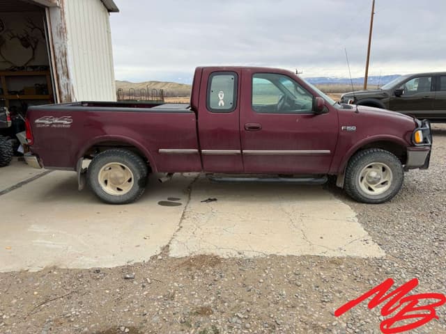 Image of Ford F-150 equipment image 3