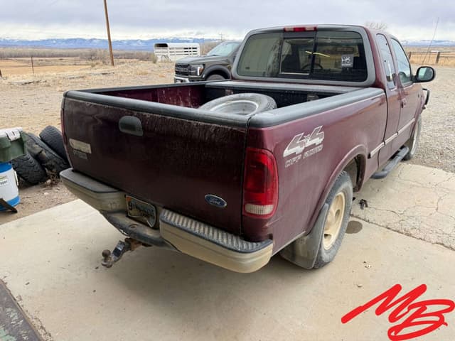 Image of Ford F-150 equipment image 4