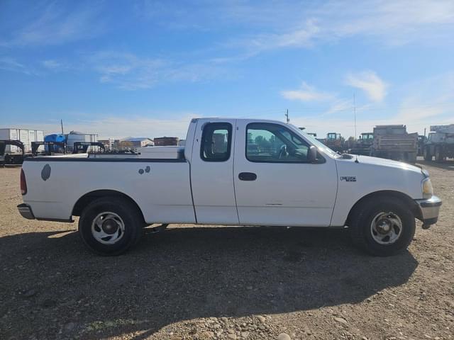 Image of Ford F-150 equipment image 3