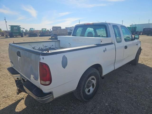 Image of Ford F-150 equipment image 4