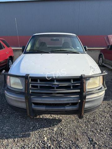 Image of Ford F-150 equipment image 1