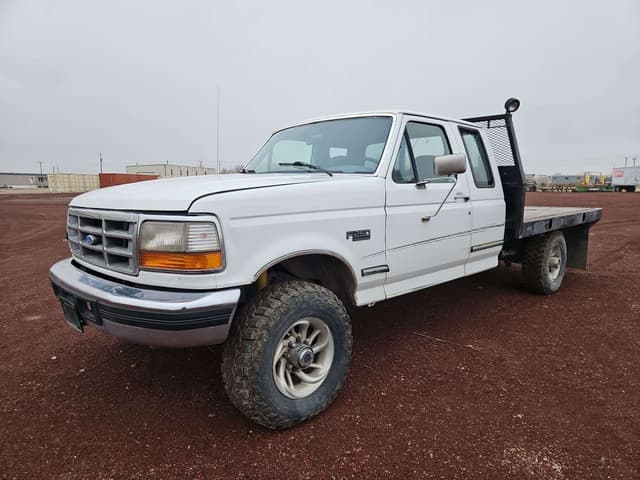 Image of Ford F-250 equipment image 1