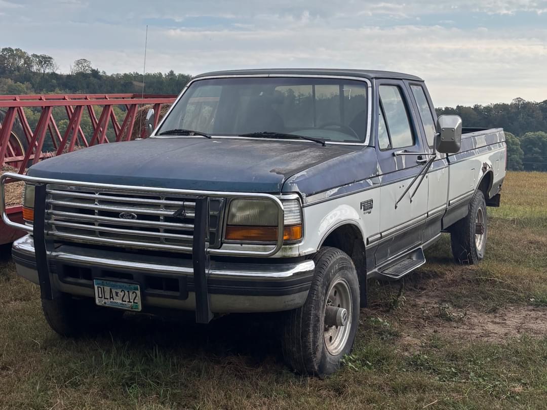 Image of Ford F-250 Primary image