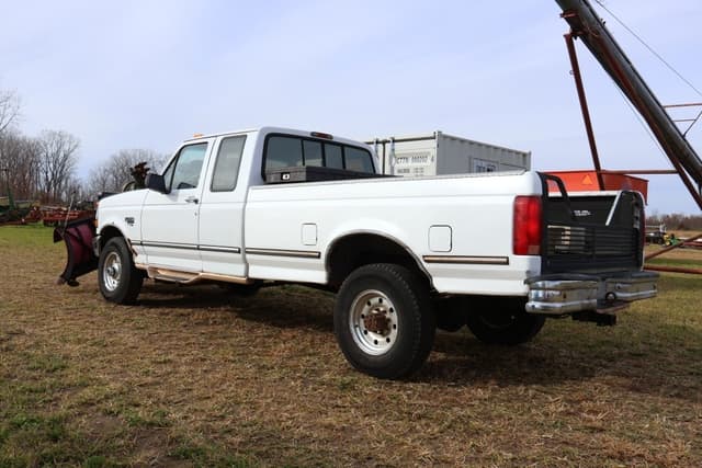 Image of Ford F-250 equipment image 4