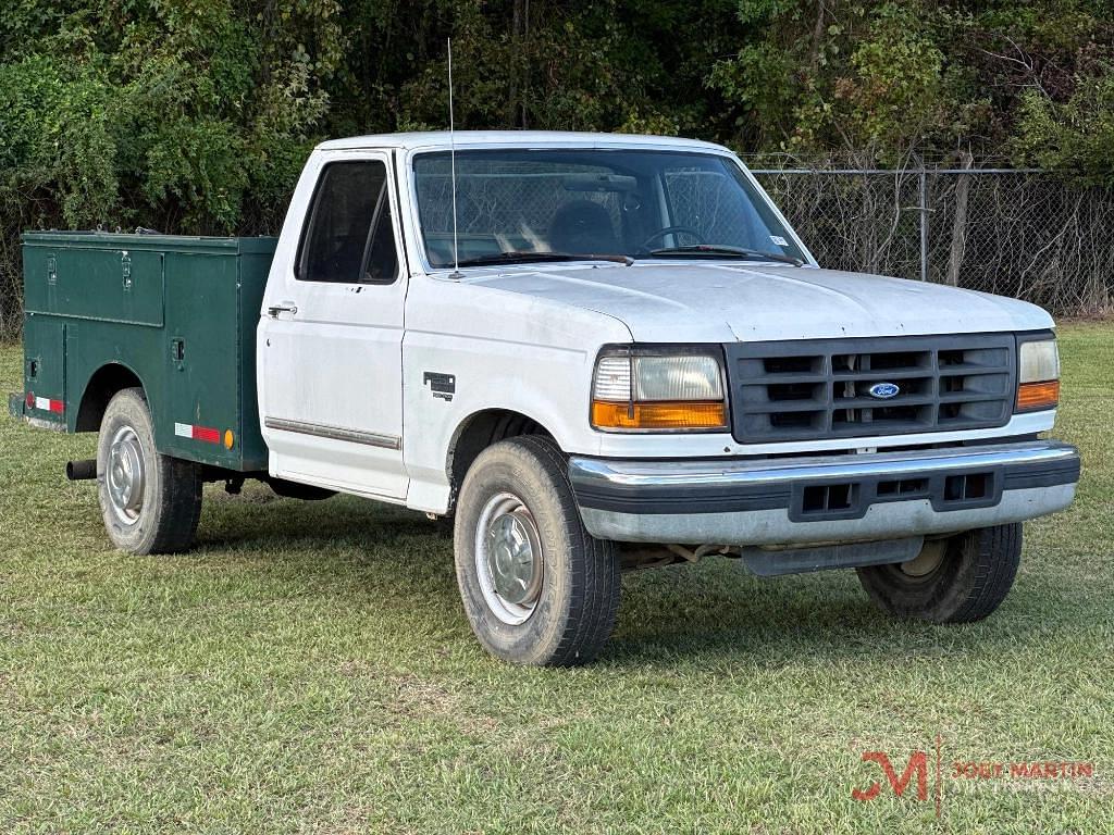 Image of Ford F-250 Primary image