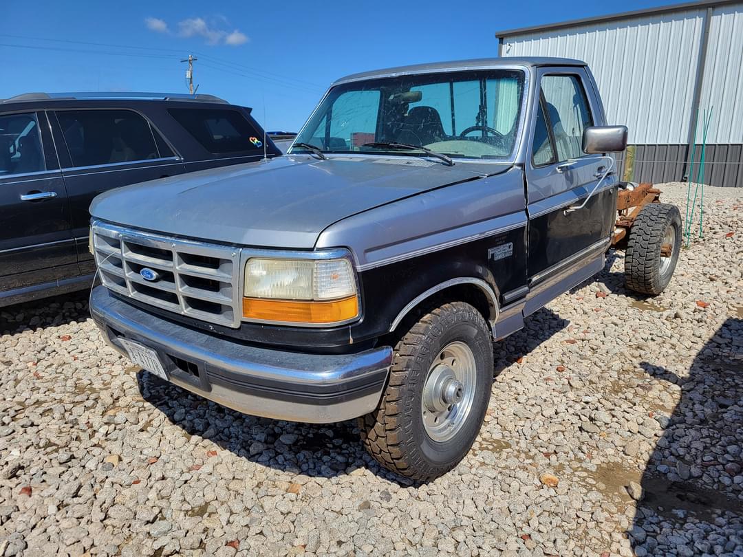 Image of Ford F-250 Primary image