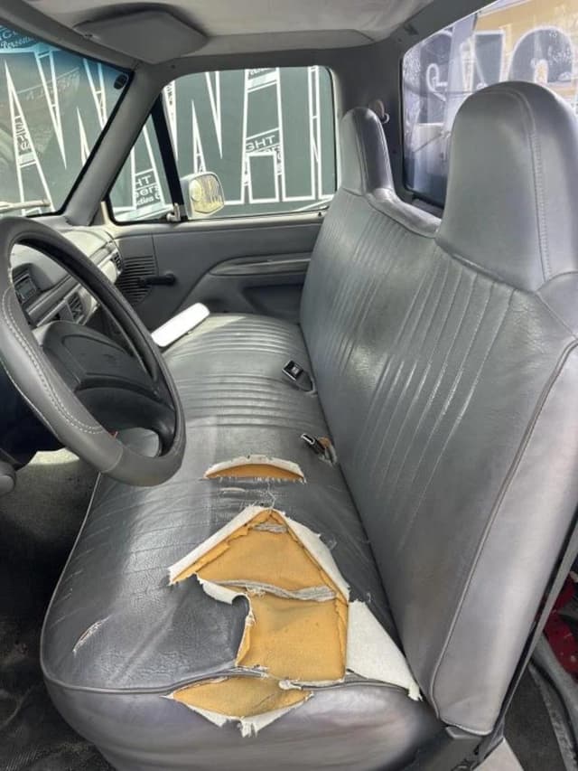 Image of Ford F-250 equipment image 4