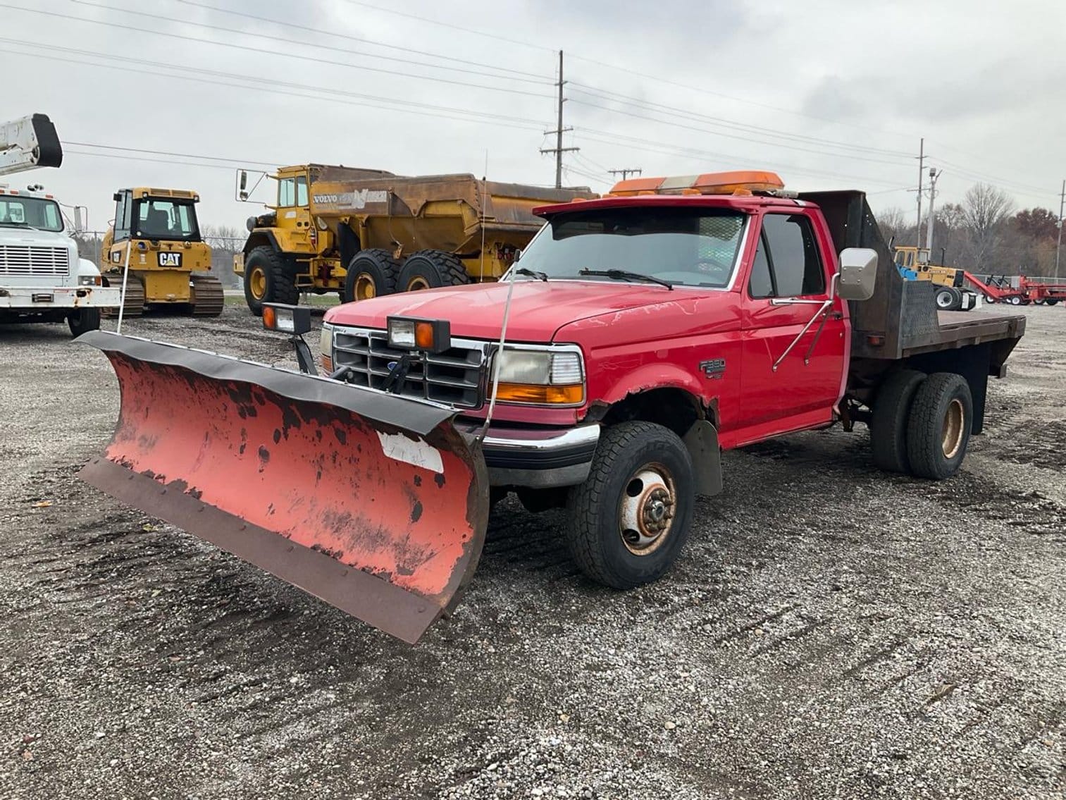 1997 Ford F-350 Equipment Image0