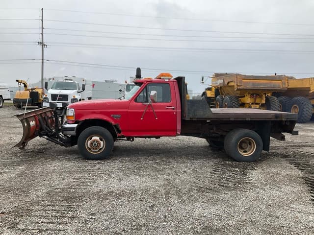 Image of Ford F-350 equipment image 1