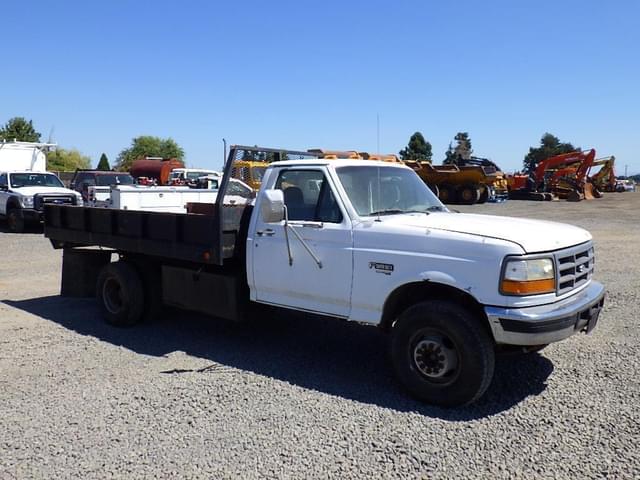 Image of Ford F-450 equipment image 1