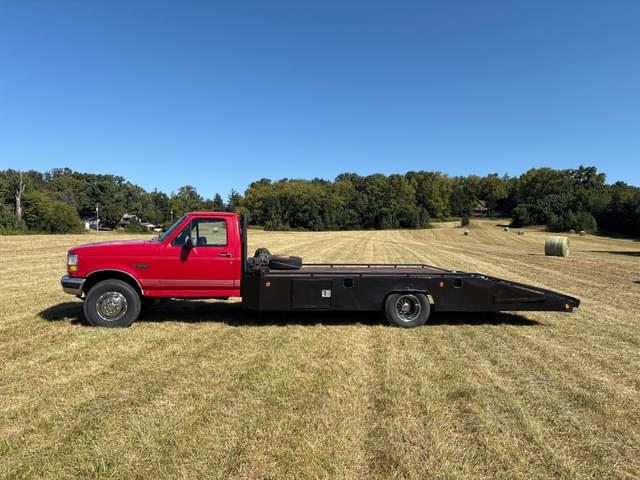Image of Ford F-450 equipment image 1