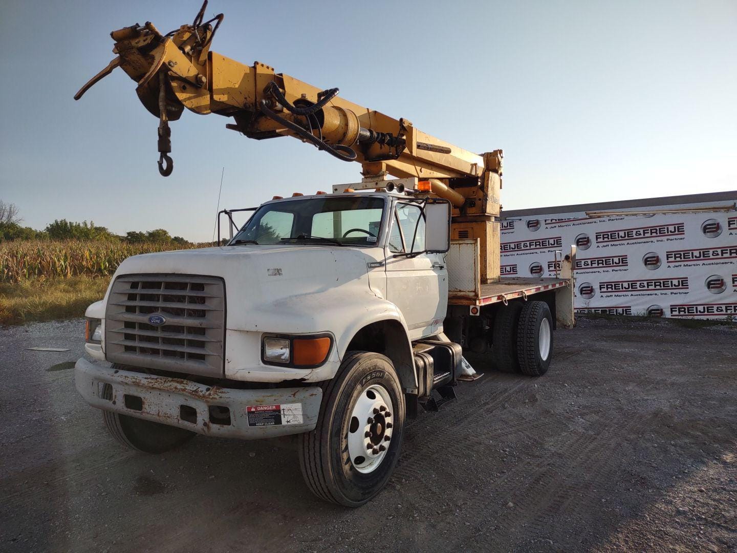 Main image Ford F-800