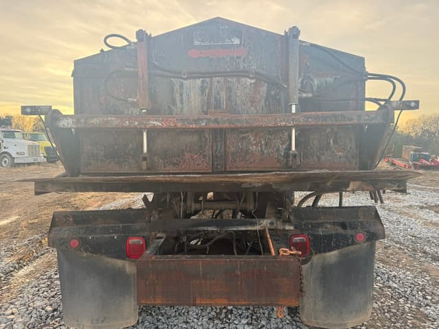 Image of Ford F-SERIES equipment image 3