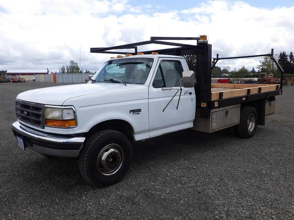 1997 Ford F-Super Duty Equipment Image0