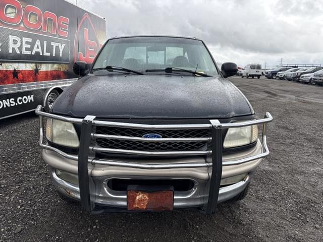 Image of Ford F-150 equipment image 4