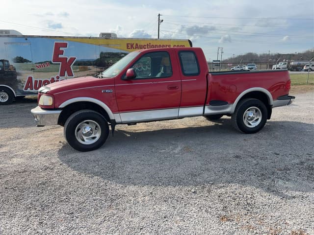 Image of Ford F-150 equipment image 1