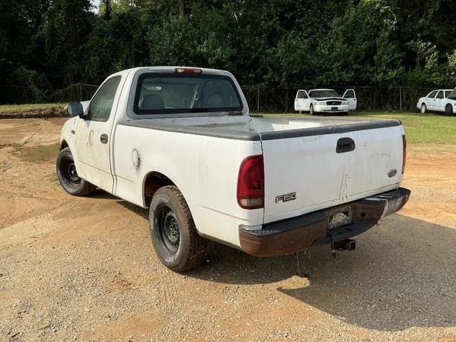 Image of Ford F-150 equipment image 2