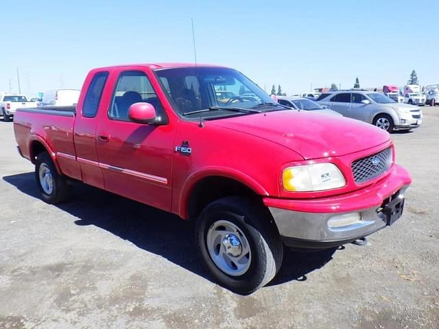 Image of Ford F-150 equipment image 1