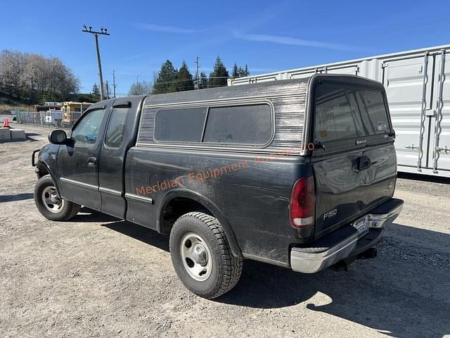Image of Ford F-150 equipment image 3