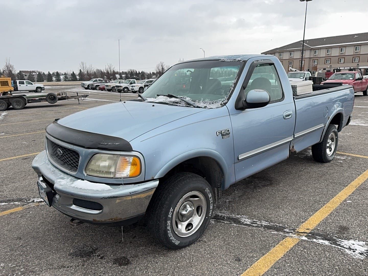 1997 Ford F-150 Equipment Image0