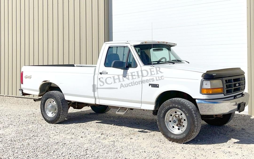 Image of Ford F-250 Primary image