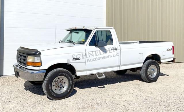 Image of Ford F-250 equipment image 1
