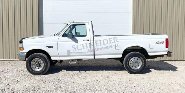 Image of Ford F-250 equipment image 3