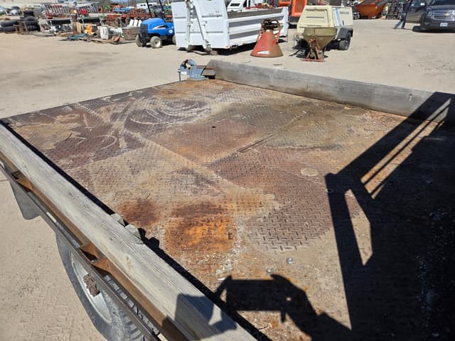 Image of Ford F-250 equipment image 4