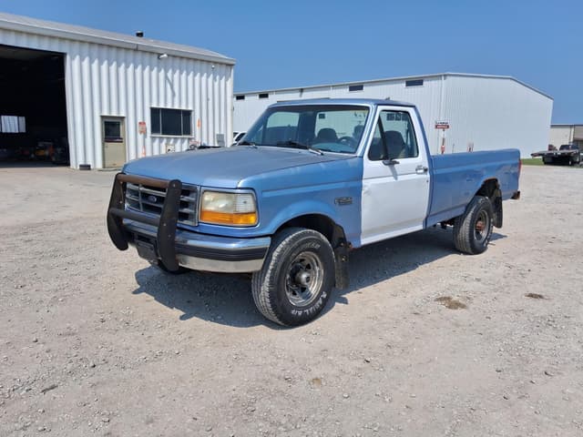 Image of Ford F-250 equipment image 1