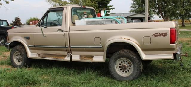 Image of Ford F-250 equipment image 1