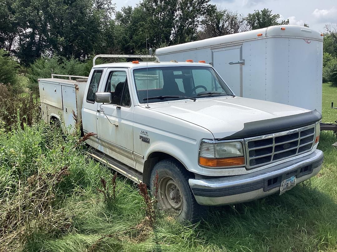 Image of Ford F-250 Primary image