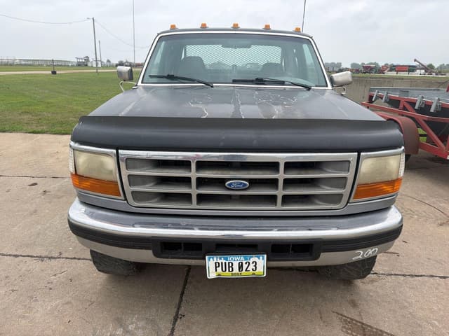 Image of Ford F-250 equipment image 1