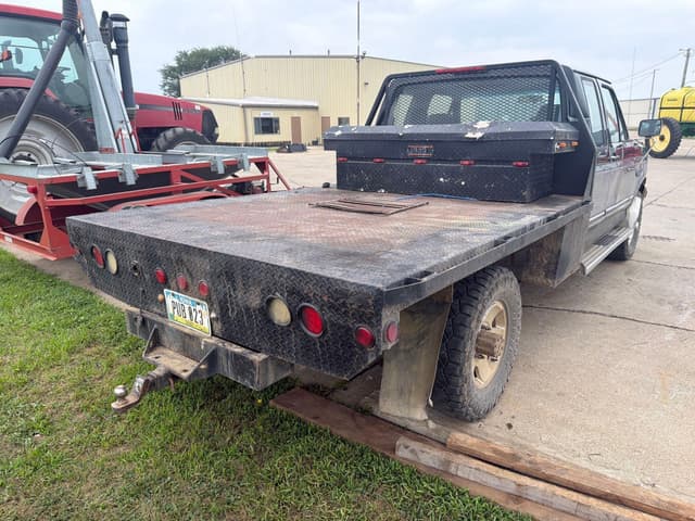 Image of Ford F-250 equipment image 3