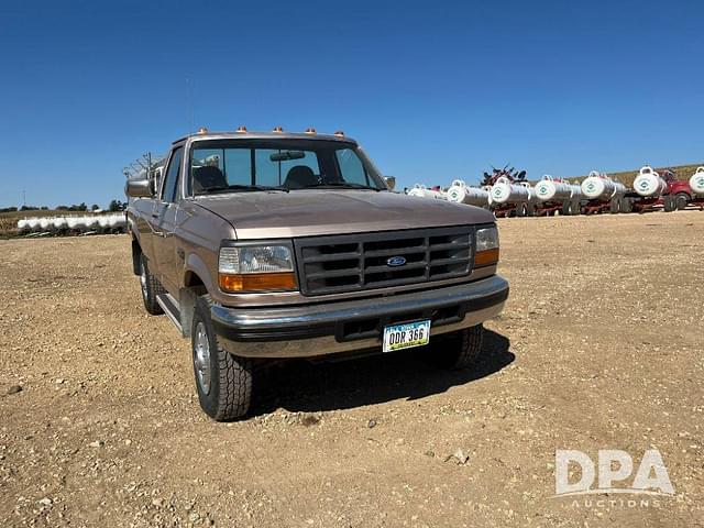 Image of Ford F-250 equipment image 3