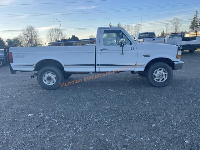 Image of Ford F-250 equipment image 3