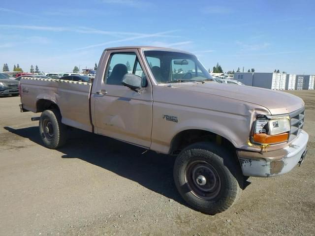 Image of Ford F-250 equipment image 1