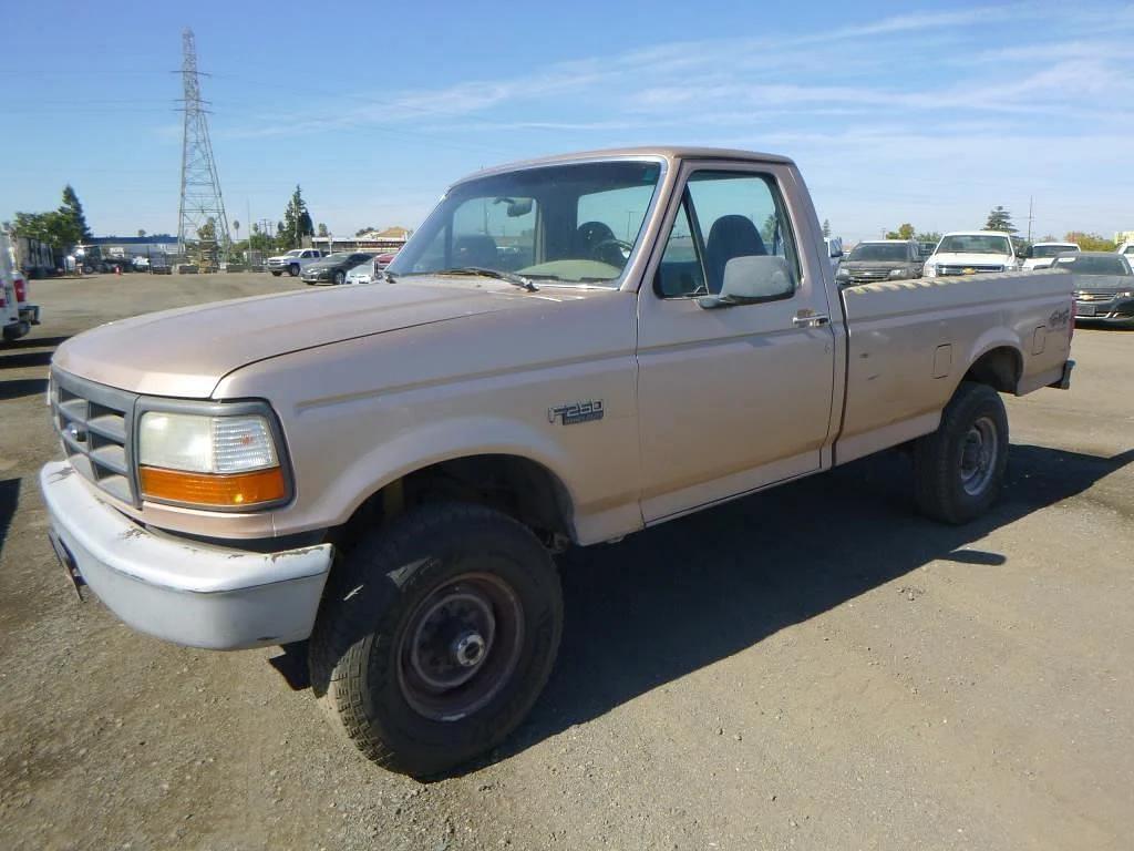 Image of Ford F-250 Primary image