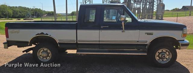 Image of Ford F-250 equipment image 3