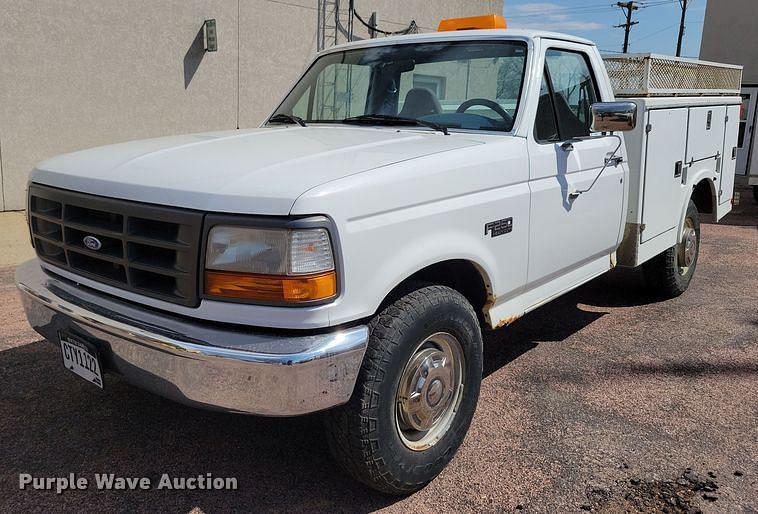 Image of Ford F-250 Primary image