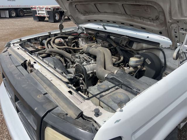 Image of Ford F-250 equipment image 4