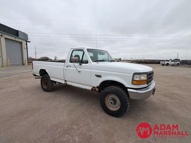 Image of Ford F-250 equipment image 1