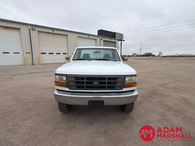 Image of Ford F-250 equipment image 2