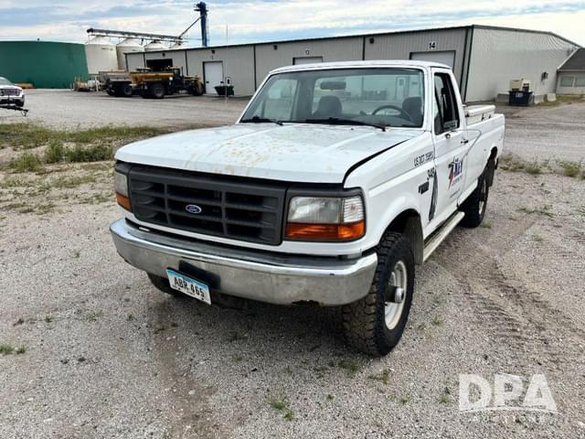 Image of Ford F-250 equipment image 1