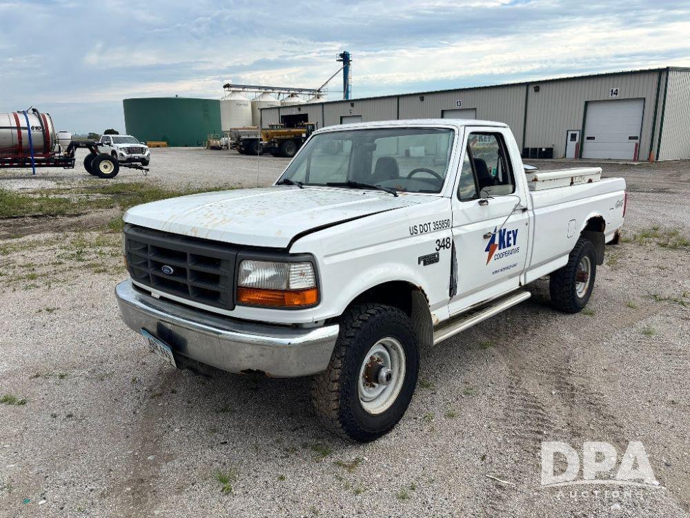 Image of Ford F-250 Primary image
