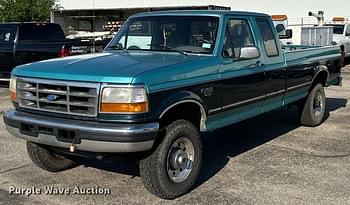 1997 Ford F-250 Equipment Image0