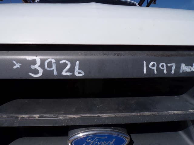 Image of Ford F-350 equipment image 1