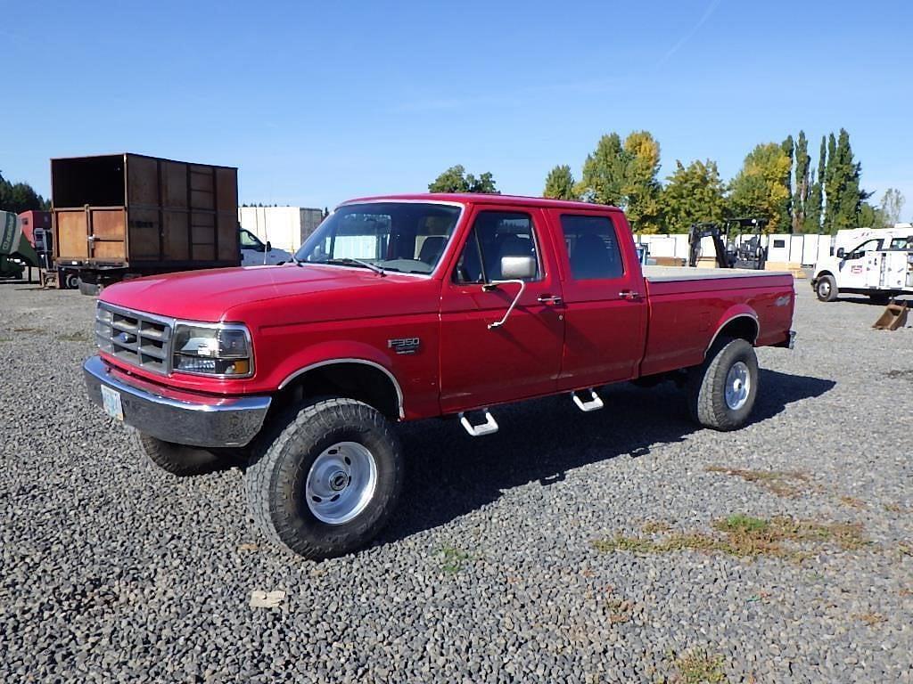 Image of Ford F-350 Primary image