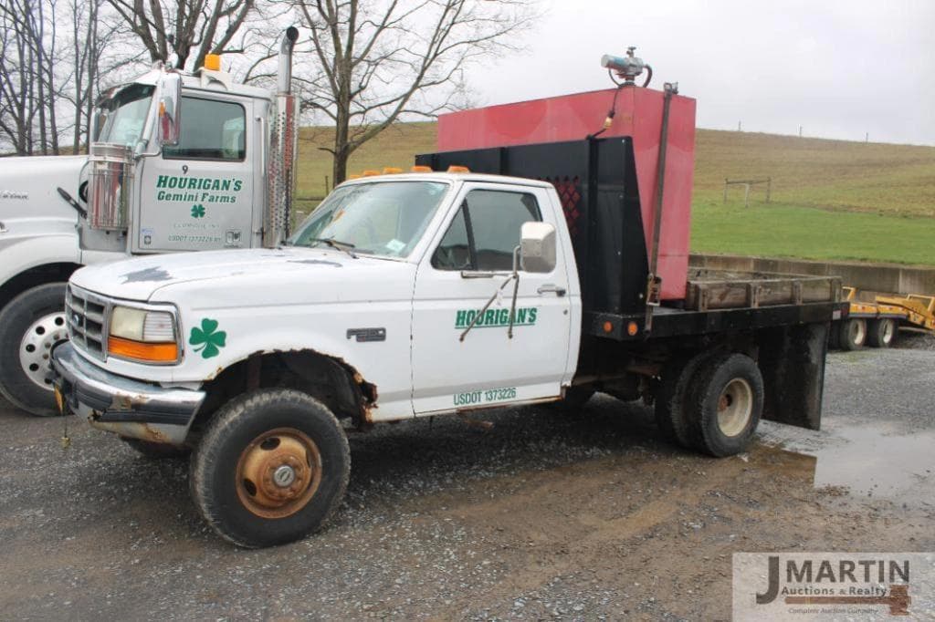 Image of Ford F-350 Primary image