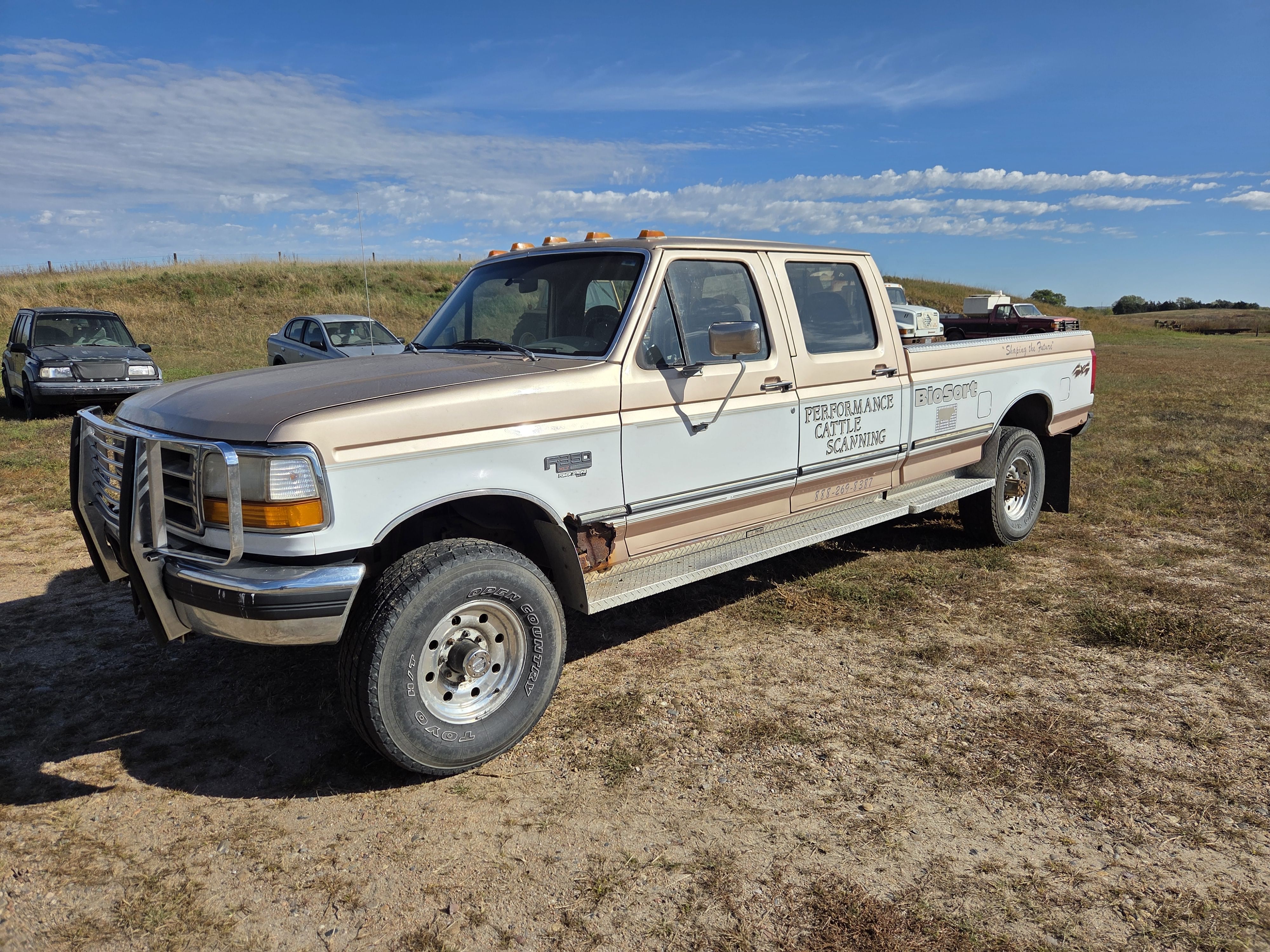 1997 Ford F-350 Equipment Image0