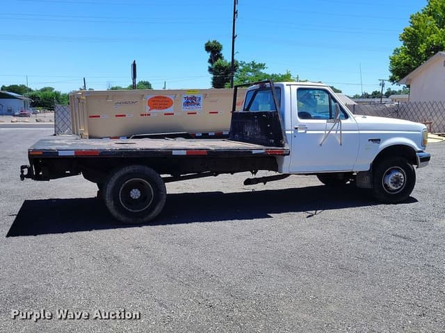 Image of Ford F-450 equipment image 3